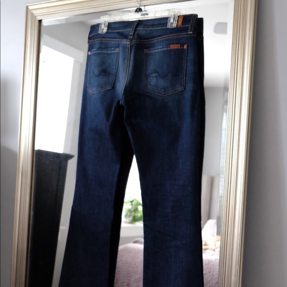 7 for All Mankind Bootcut Jeans (Like New) - Picture 5 of 5